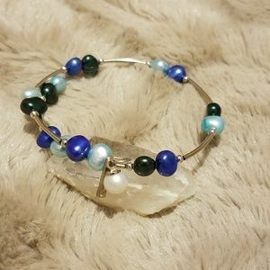 Vantel pearl wrap bracelet